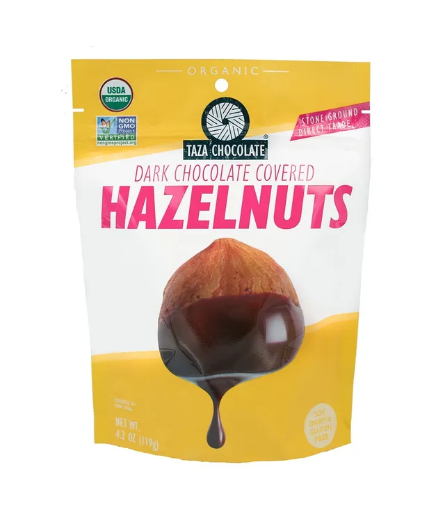Taza étcsokiba mártott mogyorós snack
